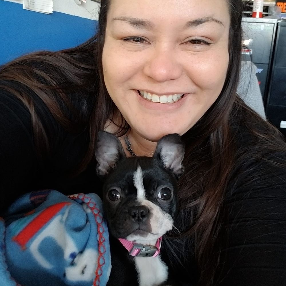 Meet your Posher, Angela